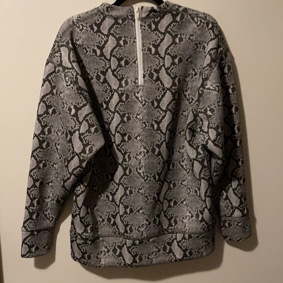 Adidas HYKE rare Sweater - Picture 2 of 5